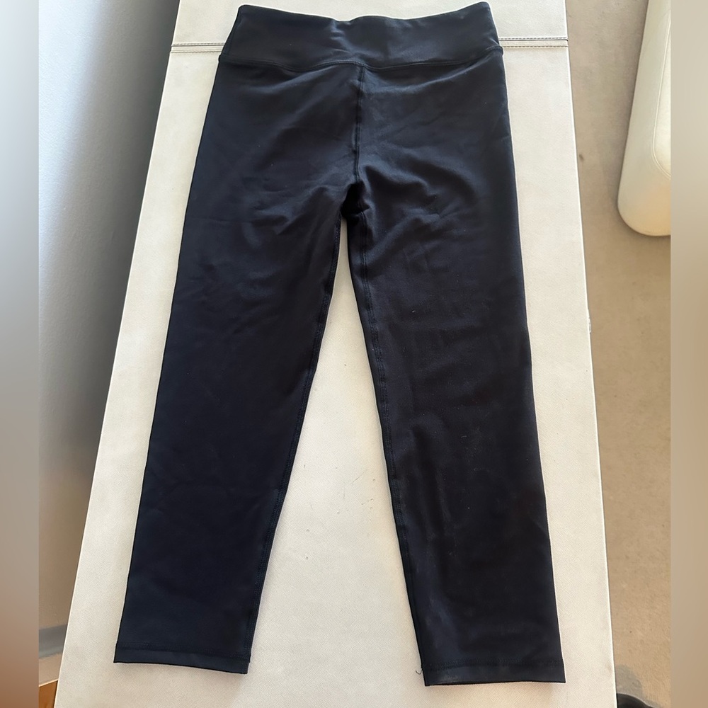 American Apparel Women’s Forward Crop Legging NWOT Size Medium